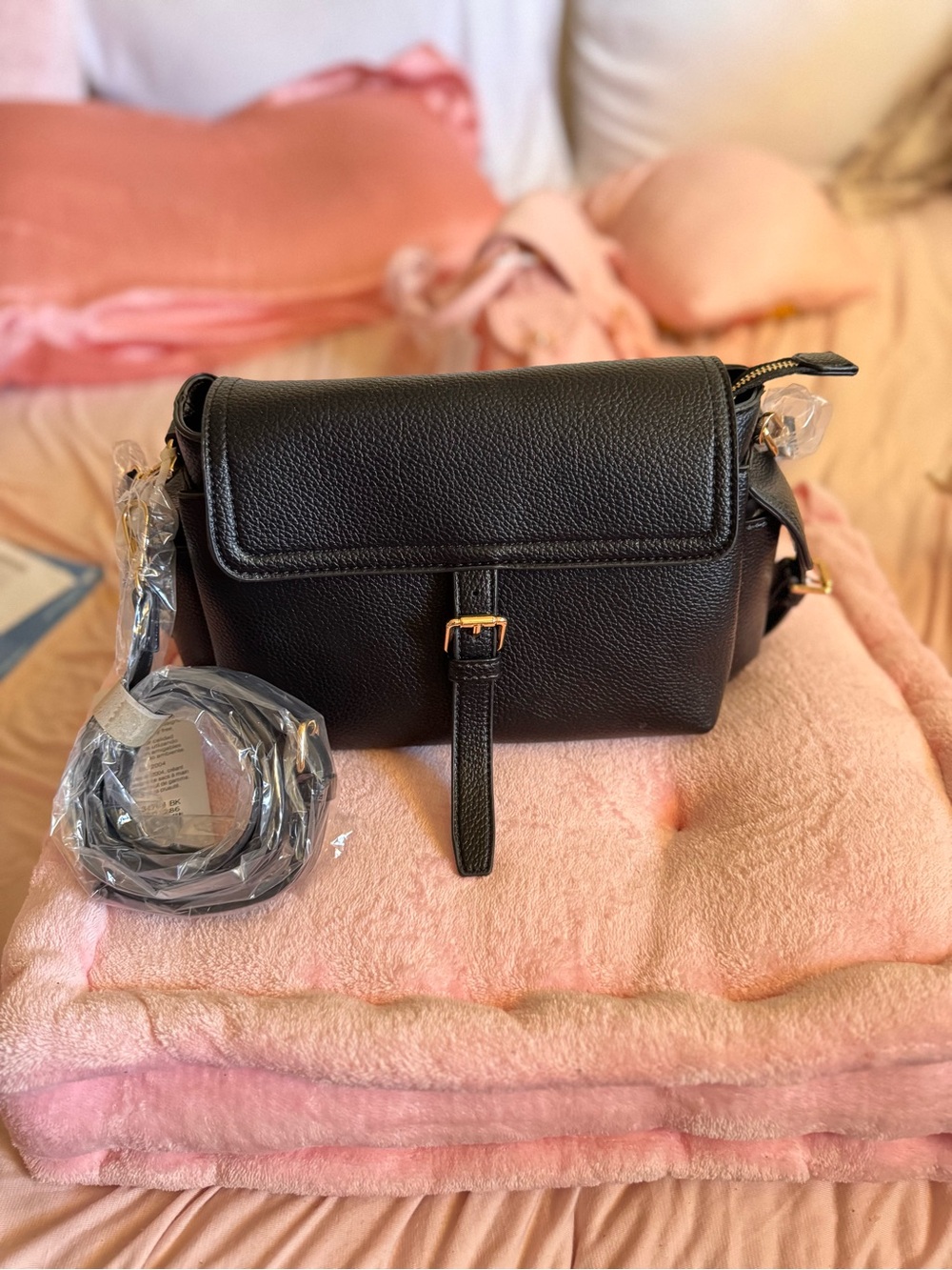 Elegant Black Pebbled Vegan Leather Crossbody Bag with Gold Hardware